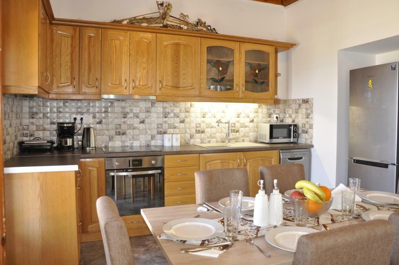 Villa Angelko Kavvadades Luaran gambar