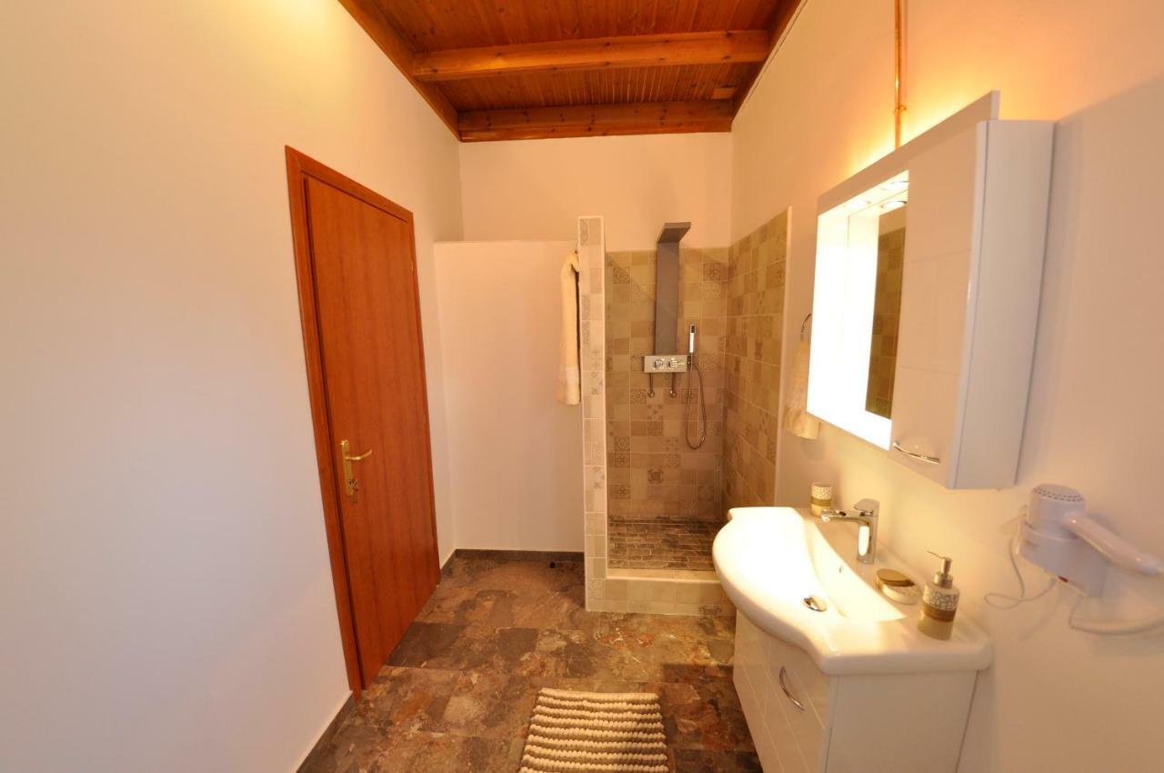 Villa Angelko Kavvadades Luaran gambar